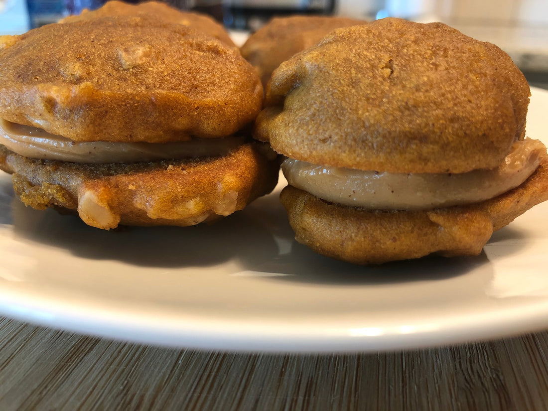 Pumpkin Spice Whoopie Pies